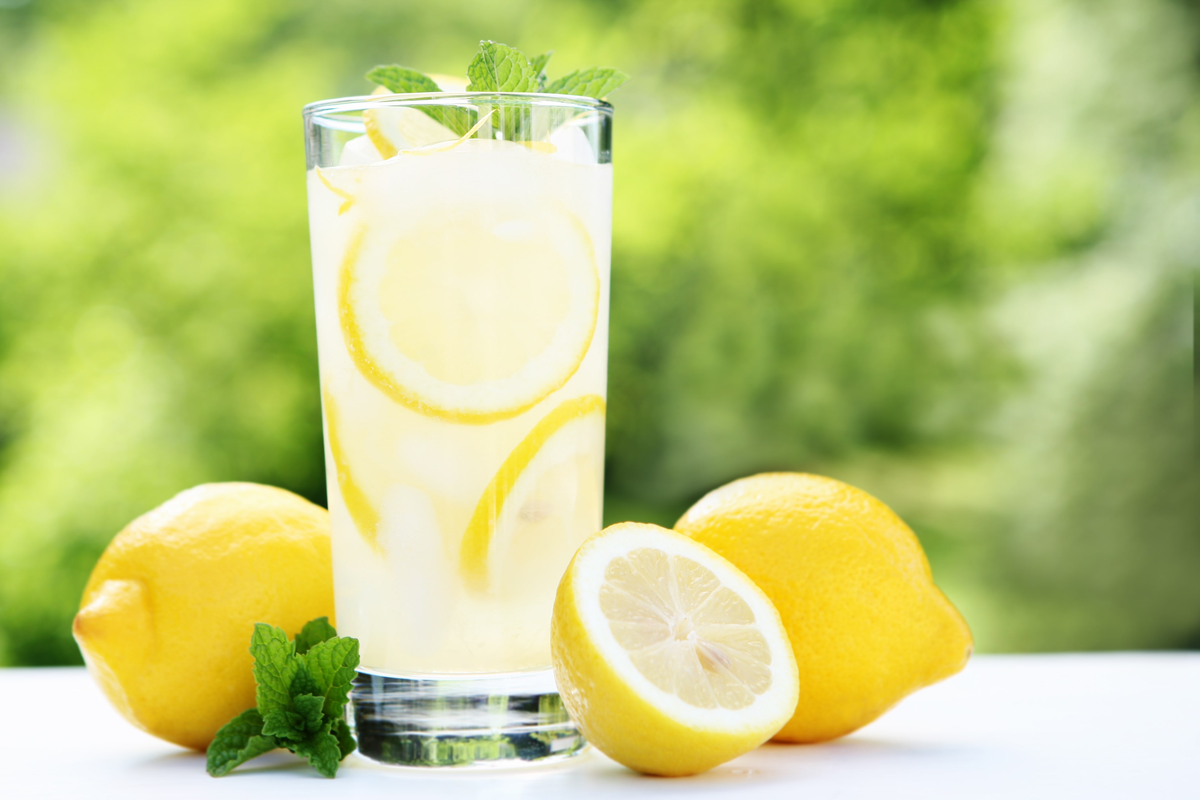 Crafting THC-Infused Lemonade: A Refreshing Guide